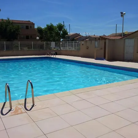 2 Pieces Mezzanine, 6 Couchages, Piscine, 900m De La Plage, Saint-cyprien - Fr-1-225d-126 * Saint-Cyprien (Pyrenees-Orientales)